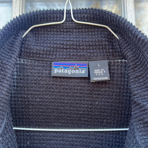Patagonia R1 Fleece Pullover Black- Women’s Large - Picture 3 of 6
